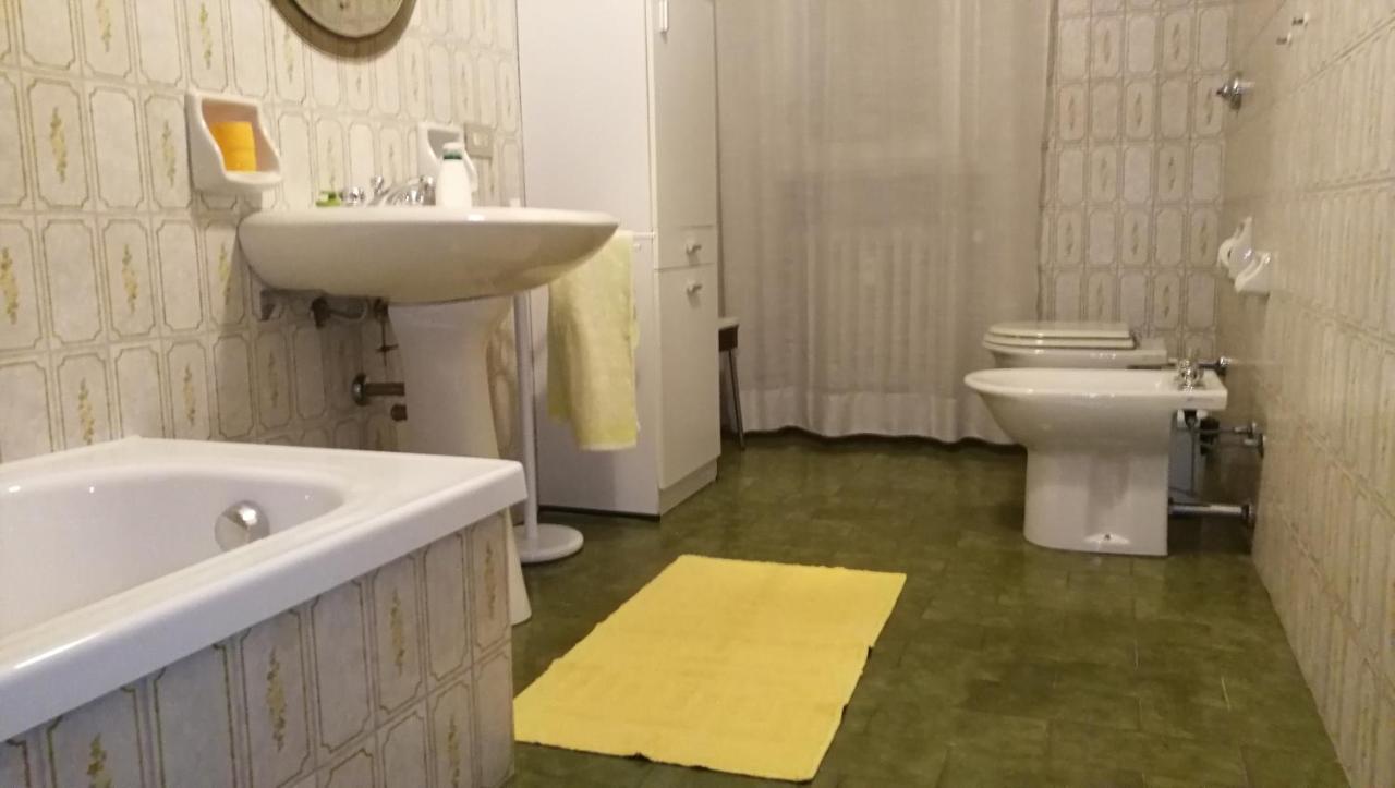 Giove Apartment Местре Екстериор снимка